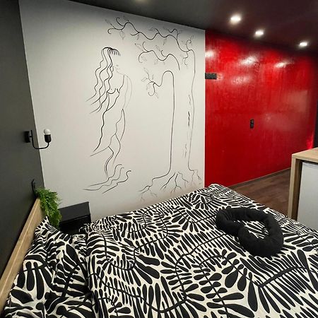 Jacuzzi Love Room Mulhouse Exterior foto